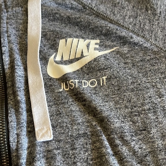 Nike Gym Hoodie - Picture 3 of 5